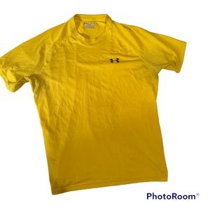 Boys Large L Yellow Under Armour Loose heat gear shoet sleeve stretch athletic